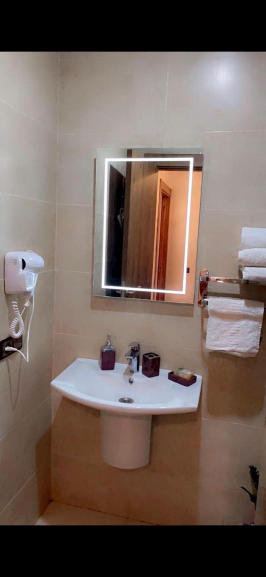 Appartement De Luxe Et Moderne Marrakesh Buitenkant foto